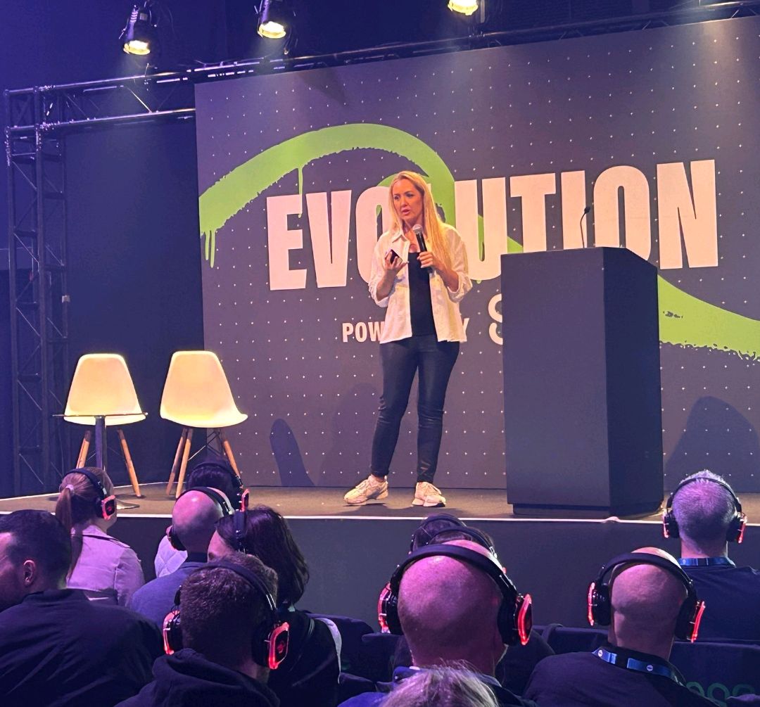 Billie speaking on the Evolution stage at the Digital Accountancy Show